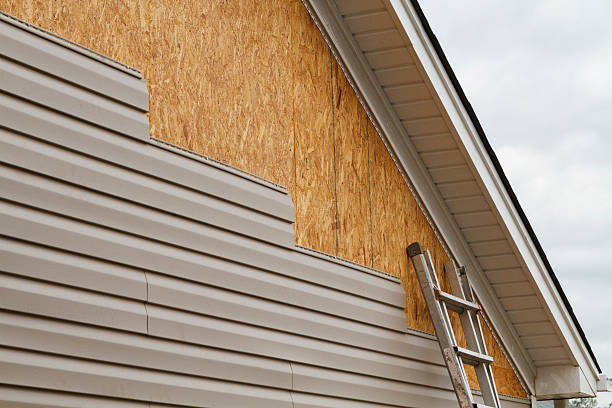 24/7 Emergency Siding experts in Renton, WA